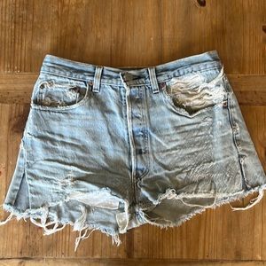 Sexy Levi’s 501 vintage cutoffs size 31 fits a 27 very well